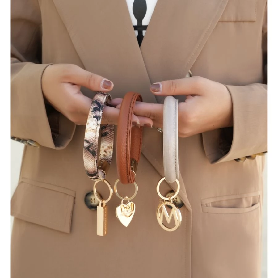 MKF Collection by Mia k. Jasmine Vegan Leather Women’s Wristlet Keychain set - 3 pieces 5 MKF Collection by Mia k. Jasmine Vegan Leather Women’s Wristlet Keychain set - 3 pieces - Image 5